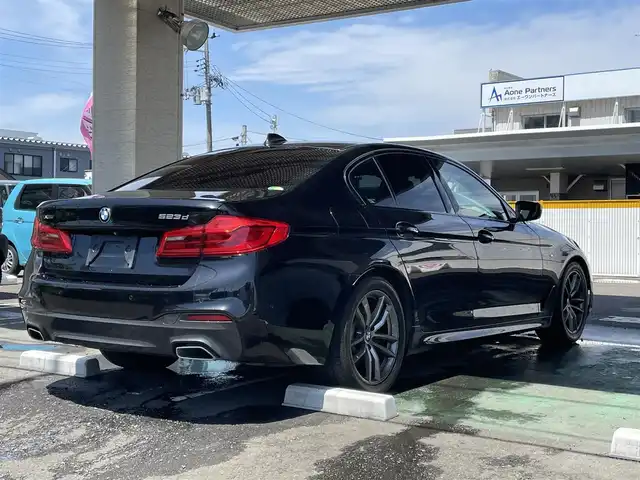 ＢＭＷ ５２３ｄ xDrive Mスピリット 宮城県 2020(令2)年 11.4万km サファイアブラックP /純正ＨＤＤナビ／フルセグTV/（BT/USB）/アラウンドビューモニター/アクティブクルーズコントロール/Dパワーシート/衝突被害軽減ブレーキ/LEDヘッドライト/スマートキー/前後ドライブレコーダー/ＥＴＣ/レーンキープアシスト/パーキングアシスト/コーナーセンサー/保証書/スペアキー