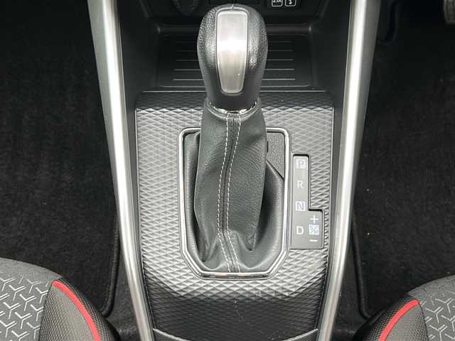 トヨタ ライズ Z 茨城県 2020(令2)年 3.9万km ターコイズブルーマイカメタリック 純正ディスプレイオーディオ/Bluetooth/フルセグTV/バックカメラ/スマートアシスト/・衝突回避支援ブレーキ機能/・衝突警報機能/・車線逸脱警報機能 /・車線逸脱抑制制御機能 /・ブレーキ制御付誤発進抑制機能/・先行車発進お知らせ機能/・コーナーセンサー/・標識認識機能/・アダプティブクルーズコントロール/ビルトインETC/前後ドライブレコーダー/前席シートヒーター/純正17インチAW/オートライト/LEDヘッドライト