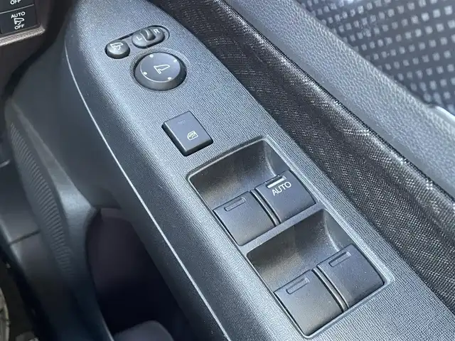 ホンダ Ｎ ＷＧＮ カスタム G ターボパッケージ 新潟県 2016(平28)年 4.5万km プレミアムホワイトパールⅡ シティブレーキアクティブシステム(CTBA)/純正ナビ/(AM/FM/CD/DVD/BT/ワンセグ)/バックカメラ/ETC/クルーズコントロール/前後ドライブレコーダー/革巻きステアリング/ステアリングスイッチ/パドルシフト/ハーフレザーシート/AUTOライト/HIDヘッドライト/フォグランプ/横滑り防止/プッシュスタート/スマートキー/ドアバイザー/電格ミラー/純正ホイールサマータイヤ/(165/55/R15)