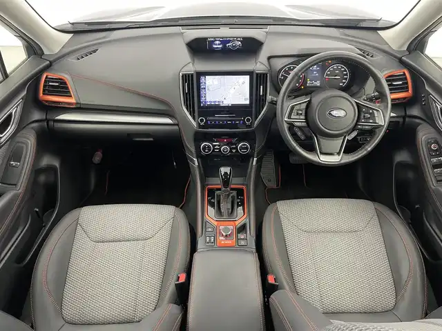 スバル フォレスター X－ブレイク 埼玉県 2019(令1)年 5.8万km クリスタルブラックシリカ 純正ダイアトーンナビ　バックカメラ　ＢＳＭ　デジタルインナーミラー　ＥＴＣ　ステアリングヒーター　シートヒーター　アイサイト　レーダークルーズコントロール　ハーフレザー　純正アルミ　ＣＤ再生　地デジ　ドライブレコーダー