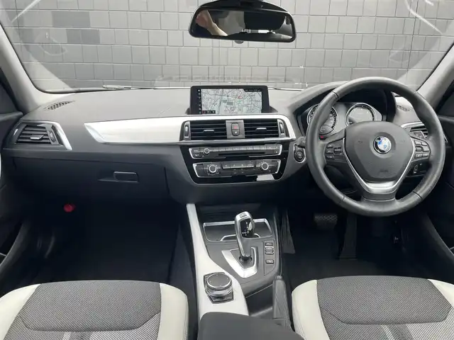 ＢＭＷ １１８ｄ スタイル 静岡県 2018(平30)年 1.9万km ミネラルホワイト ドライビング・アシスト/・車線逸脱警告システム/・前車接近警告機能/・衝突回避・被害軽減ブレーキ/純正HDDナビ/・Bluetooth/USB/AM/FM/CD/DVD/パーキング・アシスト/バックカメラ/ルームミラー一体型ETC/クルーズコントロール/純正LEDヘッドライト/純正16インチAW/クローム仕上げキドニーグリル