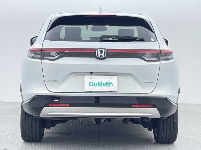 ホンダ ヴェゼル ハイブリッド e:HEV Z 新潟県 2023(令5)年 0.9万km プレミアムサンライトホワイトパール ４WD/ホンダセンシング/ワンオーナー/禁煙車/ホンダコネクトディスプレイ/　　AM/FM/BT/フルセグ/applecarplay/androidauto/マルチビューモニター/ハンズフリーアクセスパワーバックドア(予約クローズ付)/アダプティブクルーズコントロール/LEDシーケンシャルターンランプ/前席シートヒーター/純正18インチアルミホイール付/ダウンヒルアシストコントロール/電動パーキングブレーキ/オートブレーキホールド/ミラーヒーター/ステアリングスイッチ/ステアリングヒーター/USBポート/純正ドライブレコーダー/ブラインドスポットモニター/エンジンスタータ/スマートキー/ETC2.0