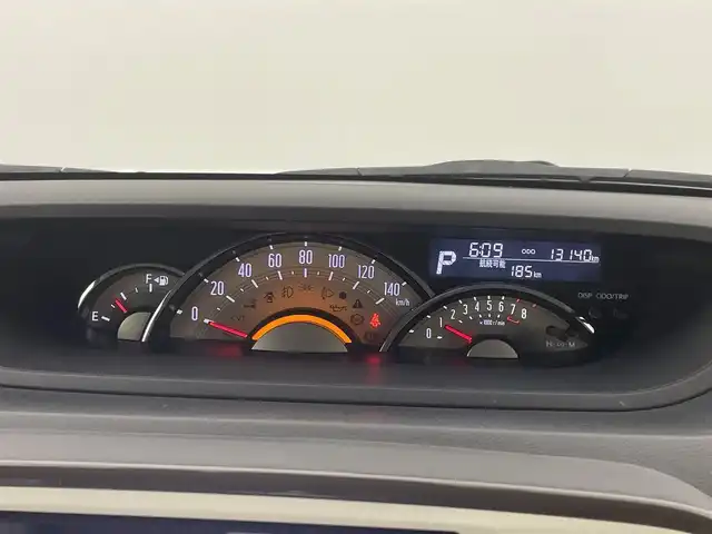 ダイハツ ムーヴ キャンバス G メイクアップ SA Ⅲ 埼玉県 2018(平30)年 1.4万km パールホワイトⅢ/ナチュラルベージュマイカメタリック 2トーン 純正８インチナビ　パノラマモニター　ワンオーナー　ＥＴＣ　ドライブレコーダー　ＨＤＭＩ　ＬＥＤライト　スマートアシスト３　誤発進抑制機能　シートヒーター　地デジフルセグ　両側パワースライドドア