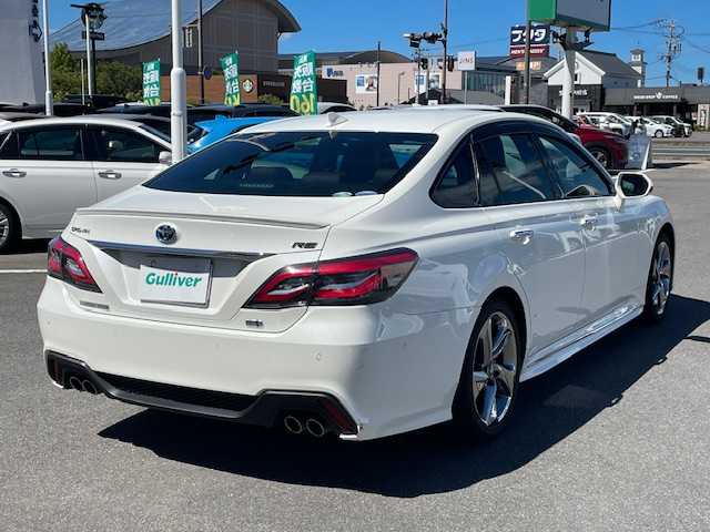 トヨタ クラウン ハイブリッド RS アドバンス 兵庫県 2019(平31)年 6.9万km ホワイトパールクリスタルシャイン 〇ワンオーナー/〇純正8インチナビ/〇フルセグTV/〇バックカメラ/〇ビルトインETC/〇ドライブレコーダー/〇セーフティセンス/・レーダークルーズコントロール/・プリクラッシュセーフティ/〇ブラインドスポットモニター/〇三眼LEDヘッドランプ/〇オートライト/〇フォグランプ/〇純正18インチアルミ/〇革巻きステアリング/〇パドルシフト/〇ステアリングヒーター/〇合皮/テラロッサブランノーブコンビシート/〇シートヒーター/〇パワーシート/〇スマートキー/〇禁煙車