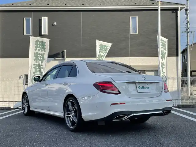 メルセデス・ベンツ Ｅ２５０ アバンギャルド スポーツ 三重県 2017(平29)年 10.7万km ポーラホワイト 登録時106832km/黒革シート/ブルメスター/禁煙車/純正ナビ/（AM/FM/TV）/ワンセグＴＶ/アラウンドビューモニター/ＥＴＣ/レーダークルーズコントロール/ステアリングスイッチ/パドルシフト/シートメモリー/シートヒーター/パワーシート/パワーバックドア/衝突軽減システム/車線逸脱防止/ＢＳＭ/コーナーセンサー/オートライト/プッシュスタート/純正フロアマット/純正19インチアルミ