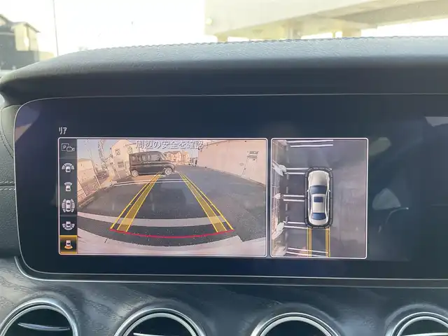 メルセデス・ベンツ Ｅ２５０ アバンギャルド スポーツ 三重県 2017(平29)年 10.7万km ポーラホワイト 登録時106832km/黒革シート/ブルメスター/禁煙車/純正ナビ/（AM/FM/TV）/ワンセグＴＶ/アラウンドビューモニター/ＥＴＣ/レーダークルーズコントロール/ステアリングスイッチ/パドルシフト/シートメモリー/シートヒーター/パワーシート/パワーバックドア/衝突軽減システム/車線逸脱防止/ＢＳＭ/コーナーセンサー/オートライト/プッシュスタート/純正フロアマット/純正19インチアルミ