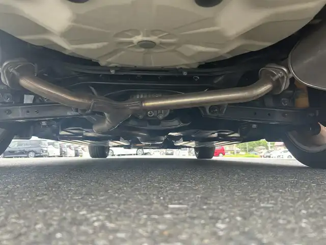 スバル レヴォーグ 1．6GT－S アイサイト 岩手県 2015(平27)年 5.2万km クリスタルホワイトP ワンオーナー/純正SDナビ/AM/FM/CD/DVD/Bluetooth/フルセTV/サイド/バックカメラ/ビルトインETC/ドライブレコーダー/クルーズコントロール/衝突被害軽減ブレーキ/レーンキープアシスト/横滑り防止装置/アイドリングストップ/パワーシート/オートライト/オートハイビーム/LEDヘッドライト/フォグランプ/スマートキー/プッシュスタート/電動格納ミラー/純正18インチAW/純正フロアマット/純正ドアバイザー/保証書