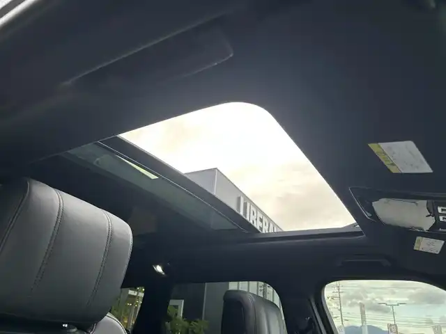 ランドローバー レンジローバースポーツ HSE 滋賀県 2018(平30)年 4.1万km サントリーニ・ブラック スライディングパノラミックルーフ　/黒革　/・前席パワーシート　/・前席シートヒーター　/電子制御エアサスペンション　/ＨＵＤ　/ＡＣＣ　/ＢＳＭ　/ＬＫＡ　/純正ナビ（ＣＤ／ＢＴ／ＤＴＶ／ＣａｒＰｌａｙ）/３６０°カメラ/電動リアゲート/コーナーセンサー/純正20インチAW