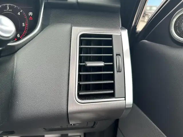 ランドローバー レンジローバースポーツ HSE 滋賀県 2018(平30)年 4.1万km サントリーニ・ブラック スライディングパノラミックルーフ　/黒革　/・前席パワーシート　/・前席シートヒーター　/電子制御エアサスペンション　/ＨＵＤ　/ＡＣＣ　/ＢＳＭ　/ＬＫＡ　/純正ナビ（ＣＤ／ＢＴ／ＤＴＶ／ＣａｒＰｌａｙ）/３６０°カメラ/電動リアゲート/コーナーセンサー/純正20インチAW