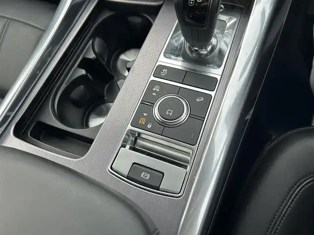 ランドローバー レンジローバースポーツ HSE 滋賀県 2018(平30)年 4.1万km サントリーニ・ブラック スライディングパノラミックルーフ　/黒革　/・前席パワーシート　/・前席シートヒーター　/電子制御エアサスペンション　/ＨＵＤ　/ＡＣＣ　/ＢＳＭ　/ＬＫＡ　/純正ナビ（ＣＤ／ＢＴ／ＤＴＶ／ＣａｒＰｌａｙ）/３６０°カメラ/電動リアゲート/コーナーセンサー/純正20インチAW