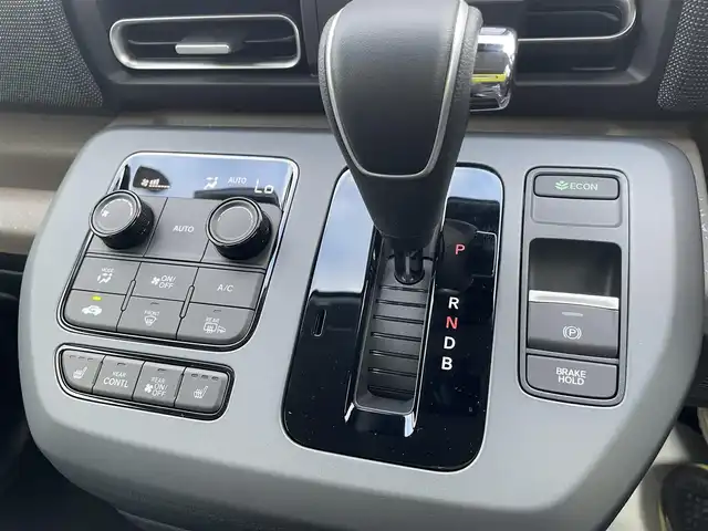 ホンダ フリード ハイブリット e:HEV AIR EX 石川県 2025(令7)年 0.1千km パール 登録済未使用車/4WD/ハイブリット/純正9型ナビ/フルセグTV/バックカメラ/LEDヘッドライト/両側パワースライドドア/ホンダセンシング/レーダークルーズ/スマートキー/プッシュスタート/保証書