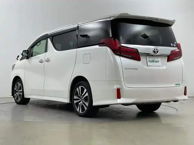 トヨタ アルファード S Cパッケージ 道央・札幌 2018(平30)年 2.3万km ホワイトパールクリスタルシャイン ・４WD/トヨタセーフティセンス/・レーダークルーズコントロール/・プリクラッシュセーフティ/・純正10インチディスプレイナビ/・DVD.CD.SD.Bluetooth/・フルセグ/バックカメラ /・純正フリップダウン モニター/・両側パワースライドドア /・パワーバックドア/・レザーシート/シートヒーター/・ベンチレーション/ステアリングヒーター/・LEDライト/オートハイビーム/・デジタルインナーミラー/・前後ドライブレコーダー/・スマートキ2