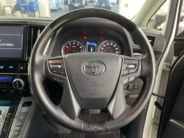 トヨタ アルファード S Cパッケージ 道央・札幌 2018(平30)年 2.3万km ホワイトパールクリスタルシャイン ・４WD/トヨタセーフティセンス/・レーダークルーズコントロール/・プリクラッシュセーフティ/・純正10インチディスプレイナビ/・DVD.CD.SD.Bluetooth/・フルセグ/バックカメラ /・純正フリップダウン モニター/・両側パワースライドドア /・パワーバックドア/・レザーシート/シートヒーター/・ベンチレーション/ステアリングヒーター/・LEDライト/オートハイビーム/・デジタルインナーミラー/・前後ドライブレコーダー/・スマートキ2