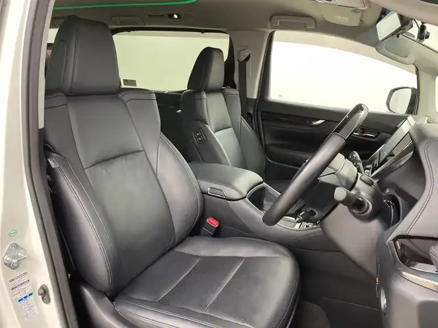 トヨタ アルファード S Cパッケージ 道央・札幌 2018(平30)年 2.3万km ホワイトパールクリスタルシャイン ・４WD/トヨタセーフティセンス/・レーダークルーズコントロール/・プリクラッシュセーフティ/・純正10インチディスプレイナビ/・DVD.CD.SD.Bluetooth/・フルセグ/バックカメラ /・純正フリップダウン モニター/・両側パワースライドドア /・パワーバックドア/・レザーシート/シートヒーター/・ベンチレーション/ステアリングヒーター/・LEDライト/オートハイビーム/・デジタルインナーミラー/・前後ドライブレコーダー/・スマートキ2