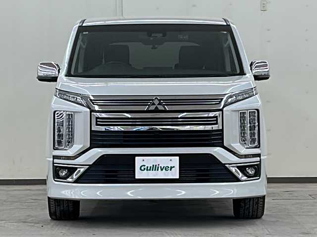 三菱 デリカＤ：５ アーバンギア G パワーパッケージ 道央・札幌 2020(令2)年 9.9万km ウォームホワイトパール 4WD//前後ドラレコ//助手席側電動ステップ//左右パワスラ//全方位カメラ//スマートキー//LEDライト//運転席パワーシート//ブラインドスポットアシスト//フロアマット