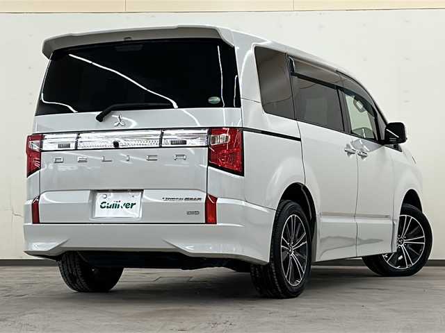 三菱 デリカＤ：５ アーバンギア G パワーパッケージ 道央・札幌 2020(令2)年 9.9万km ウォームホワイトパール 4WD//前後ドラレコ//助手席側電動ステップ//左右パワスラ//全方位カメラ//スマートキー//LEDライト//運転席パワーシート//ブラインドスポットアシスト//フロアマット