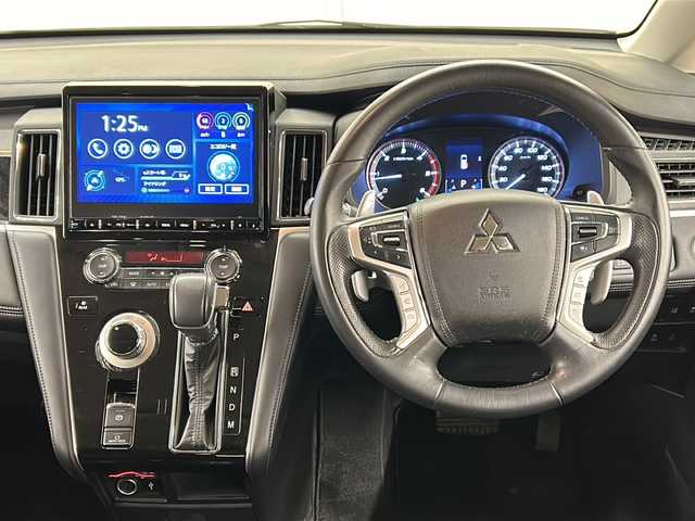 三菱 デリカＤ：５ アーバンギア G パワーパッケージ 道央・札幌 2020(令2)年 9.9万km ウォームホワイトパール 4WD//前後ドラレコ//助手席側電動ステップ//左右パワスラ//全方位カメラ//スマートキー//LEDライト//運転席パワーシート//ブラインドスポットアシスト//フロアマット