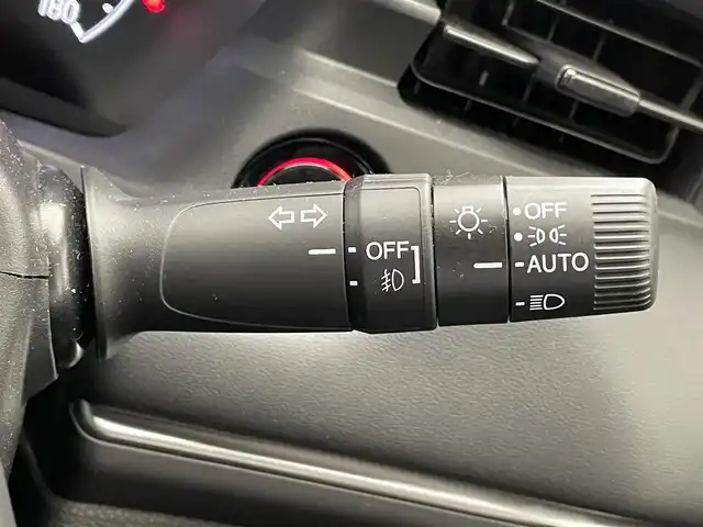 ホンダ ヴェゼル ハイブリッド e:HEV Z 滋賀県 2024(令6)年 1.5万km サンドカーキパール 純正9インチナビ/・Bluetooth/USB/フルセグ/バックカメラ/ハーフレザーシート/シートヒーター/追従クルーズコントロール/パドルシフト/パワーバックドア/ステアリングヒーター/LEDヘッドライト/レーンキープアシスト/クリアランスソナー/スマートキー