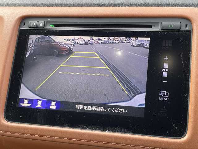 ホンダ ヴェゼル ハイブリッド Z 奈良県 2014(平26)年 9.5万km ホワイトオーキッドパール 【(株)IDOMが運営する　じしゃロン奈良店　の自社ローン対象車両になります。こちらは現金ご利用時の価格です。自社ローンご希望の方は別途その旨お申付け下さい。】