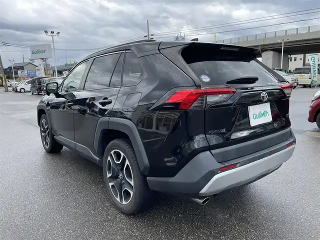 トヨタ ＲＡＶ４ アドベンチャー 石川県 2021(令3)年 4.1万km 黒 4WD/純正ディスプレイオーディオ/バックカメラ/LEDヘッドライト/ビルトインETC/レーダークルーズ/トヨタセーフティセンス/スマートキー/プッシュスタート/電動ミラー/純正アルミホイール/シートヒーター/レザーシート/ドライブレコーダー