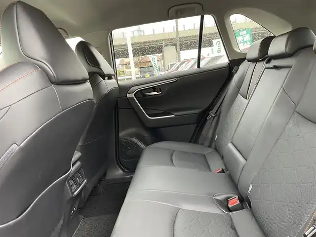 トヨタ ＲＡＶ４ アドベンチャー 石川県 2021(令3)年 4.1万km 黒 4WD/純正ディスプレイオーディオ/バックカメラ/LEDヘッドライト/ビルトインETC/レーダークルーズ/トヨタセーフティセンス/スマートキー/プッシュスタート/電動ミラー/純正アルミホイール/シートヒーター/レザーシート/ドライブレコーダー