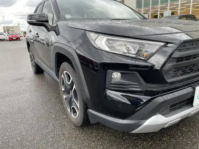 トヨタ ＲＡＶ４ アドベンチャー 石川県 2021(令3)年 4.1万km 黒 4WD/純正ディスプレイオーディオ/バックカメラ/LEDヘッドライト/ビルトインETC/レーダークルーズ/トヨタセーフティセンス/スマートキー/プッシュスタート/電動ミラー/純正アルミホイール/シートヒーター/レザーシート/ドライブレコーダー