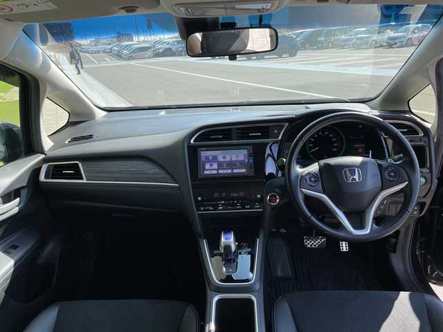 ホンダ シャトル ハイブリッド Z 愛知県 2017(平29)年 5.8万km ミッドナイトブルービームM ホンダセンシング/純正ナビ/シートヒーター/LEDヘッドライト/オートライト/バックカメラ/パドルシフト/クルーズコントロール/ETC/ドライブレコーダー/ステアリングスイッチ/スマートキー/プッシュスタート