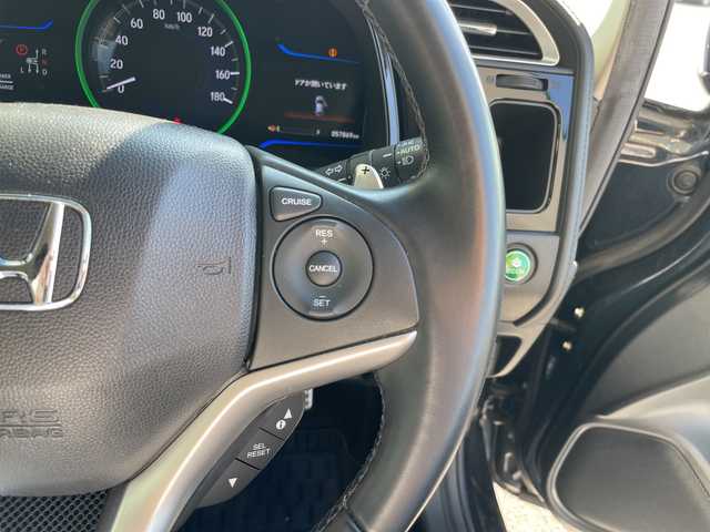 ホンダ シャトル ハイブリッド Z 愛知県 2017(平29)年 5.8万km ミッドナイトブルービームM ホンダセンシング/純正ナビ/シートヒーター/LEDヘッドライト/オートライト/バックカメラ/パドルシフト/クルーズコントロール/ETC/ドライブレコーダー/ステアリングスイッチ/スマートキー/プッシュスタート