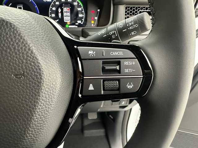 ホンダ ステップワゴン スパーダ eHEV 兵庫県 2025(令7)年 0.1千km プラチナホワイトパール 登録済未使用車/純正１１．４インチメモリナビ　（LXM-247VFLI）/（FM/AM、CD、DVD、BT、フルセグ）/純正１５．６インチ後席モニター/両側パワースライドドア/バックカメラ/レーダークルーズコントロール/パドルシフト/ホンダセンシング/ホンダコネクト/プッシュスタート/電動格納ミラー/ウィンカーミラー/ハーフレザーシート/シートヒーター（D/N席）/パワーバックドア/BSM/オットマン/LEDヘッドライト/LEDフォグランプ/オートライト/純正１６インチAW/本革巻ステアリングホイール/スマートキー×２