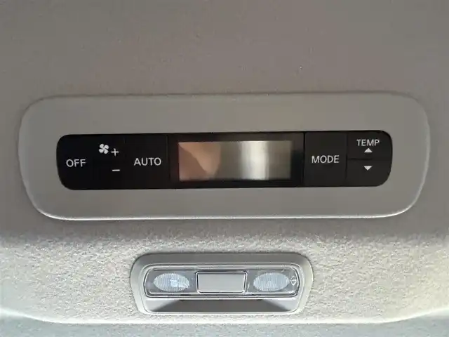 日産 セレナ e－パワー ハイウェイスター V 群馬県 2025(令7)年 0.1千km プリズムホワイト ワンオーナー/純正12.3型ディスプレイオーディオ/（Bluetooth/HDMI/USB/フルセグテレビ）/インテリジェントアラウンドビューモニター/純正デジタルインナーミラー/360度セーフティアシスト/・プロパイロット/・インテリジェントエマージェンシーブレーキ/・前方衝突予測警報/・衝突回避ステアリングアシスト/・車線逸脱防止支援システム/・車線逸脱警報/・後側方衝突防止支援システム/・後側方車両検知警報/・後退時車両検知警報/・ふらつき警報/・踏み間違い衝突防止アシスト/・標識検知機能/両側ハンズフリーパワースライドドア/電動パーキングブレーキ/置くだけ充電/LEDヘッドランプ/オートホールド/ステアリングリモコン/ETC/保証書・取説・スペアキー