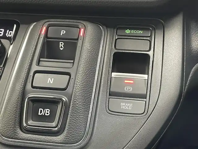 ホンダ ステップワゴン スパーダ eHEV 滋賀県 2023(令5)年 3万km クリスタルブラックパール 9インチ純正メモリナビ/【Bluetooth/CD/DVD/USB/HDMI/AppleCarPlay//Android Auto/フルセグ 】/全方位カメラ/両側パワースライドドア/シートヒーター/2列目オットマン/パワーリアゲート/前後ソナー/フリップダウンモニター/ホンダセンシング/ハーフレザー/オートホールド/オートハイビーム/純正16アルミ/純正LEDヘッドライト/ビルトインETC