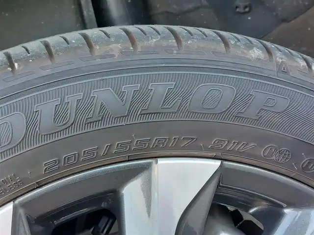 トヨタ ヴォクシー S－Z 東京都 2023(令5)年 0.7万km グリッターブラックガラスフレーク 快適利便パッケージHi/純正10.5型ディスプレイ/・CD/DVD/BT/AM/FM/TV/・HDMI/AppleCarplay/androidauto/バックカメラ/両側パワースライドドア/ユニバーサルステップ/三眼LEDヘッドライト/ビルトインETC2.0/モデリスタスポイラー/セーフティセンス/・プリクラッシュセーフティ/・レーントレーシングアシスト/・オートハイビーム/・レーダークルーズコントロール/アイドリングストップ/プッシュスタート