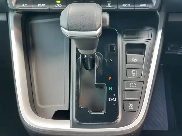 トヨタ ヴォクシー S－Z 東京都 2023(令5)年 0.7万km グリッターブラックガラスフレーク 快適利便パッケージHi/純正10.5型ディスプレイ/・CD/DVD/BT/AM/FM/TV/・HDMI/AppleCarplay/androidauto/バックカメラ/両側パワースライドドア/ユニバーサルステップ/三眼LEDヘッドライト/ビルトインETC2.0/モデリスタスポイラー/セーフティセンス/・プリクラッシュセーフティ/・レーントレーシングアシスト/・オートハイビーム/・レーダークルーズコントロール/アイドリングストップ/プッシュスタート