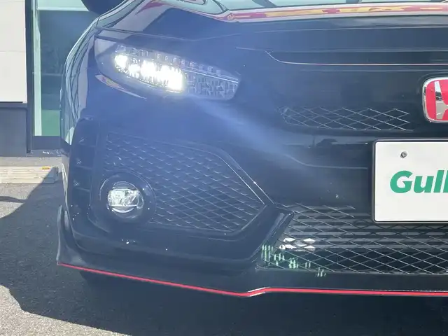 ホンダ シビック タイプR 和歌山県 2017(平29)年 4.4万km クリスタルブラックパール 純正ナビ/バックカメラ/クルーズコントロール/横滑り抑制機能/アイドリングストップ/純正フロアマット/純正アルミホイール/ビルトインETC/アイドリングストップ/LEDヘッドライト/フォグランプ/オートライト
