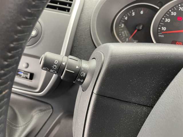 ルノー カングー ゼン 滋賀県 2018(平30)年 4万km 茶 社外7インチナビ/【Bluetooth/CD/DVD/フルセグTV】/両側スライドドア/バックカメラ/クルーズコントロール/オートライト/ビルトインETC/純正フロアマット/リモコンキー/ステアリングリモコン