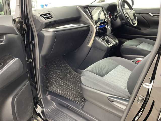 トヨタ ヴェルファイア Z 兵庫県 2018(平30)年 5.6万km ブラック ・社外10インチナビ/SD/BT/USB/HDMI/・バックカメラ/・ETC/・純正前方ドライブレコーダー/・トヨタセーフティセンス/・プリクラッシュセーフティ/・ロードサインアシスト/・レーダークルーズコントロール/・レーントレーシングアラート/・オートマチックハイビーム/・先行車発進告知/・クリアランスソナー/・オートライト/・モデリスタシグネチャーイルミブレード/・LEDライト/・LEDフォグランプ/・社外20インチアルミホイール/・スペアタイヤ/・nanoe/・スマートキー/・AC100V電源/・プッシュスタート