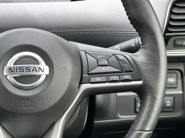 日産 セレナ e－パワー ハイウェイスター V 福島県 2020(令2)年 5.3万km ブリリアントホワイトパール セーフティパッケージ/社外ディスプレイオーディオ/型番：FH‐8500DVS/【CD/DVD/USB/BT】/ETC/アラウンドビューモニター/両側電動スライドドア/ハンズフリーオートスライドドア/前席シートヒーター/ステアリングヒーター/衝突被害軽減ブレーキ/レーンキープアシスト/クルーズコントロール/LEDオートライト/LEDフォグランプ/純正フロアマット/ドアバイザー