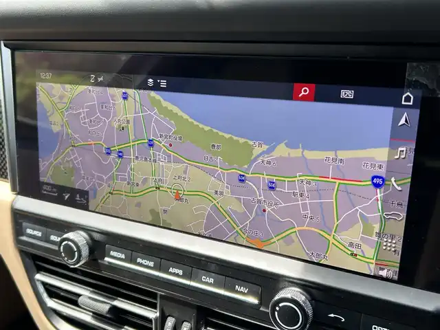 ポルシェ マカン S 福岡県 2019(令1)年 6.7万km ピュアホワイト 純正ナビ/BT/SD/USB/Applecarplay/ETC2.0/360°カメラ/ドラレコ前後/ACC/パークアシスト/レーンキープアシスト/衝突警告/ヒルクライムアシスト/革巻きステアリング/パドルシフト/ステアリングスイッチ/ブラインドスポットモニター/ベージュ革シート/パワーシートD-N/シートメモリD-N/電動リヤゲート/サンルーフ/純正フロアマット/純正21AW/LEDヘッドライト/オートライト