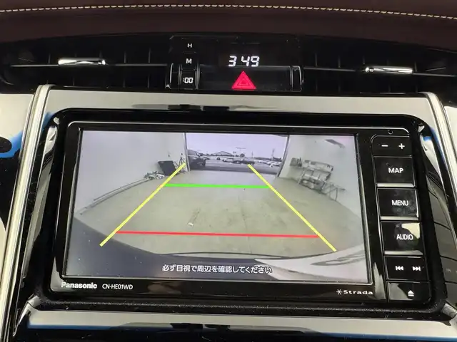 トヨタ ハリアー エレガンス 愛知県 2015(平27)年 5万km スパークリングブラックパールクリスタルシャイン 7インチナビ/（CD/DVD/BT/フルセグ）/革巻きステアリング/赤レザー内装/クルーズコントロール/ETC/バックカメラ/純正ドラレコ/コーナーセンサー/プリクラッシュセーフティ/運転席パワーシート/純正フロアマット/純正AW