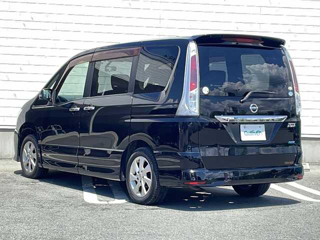 日産 セレナ ハイウェイスター 山形県 2011(平23)年 4.2万km スーパーブラック 両側パワースライドドア/社外ナビ(CD.DVD.SD.BT)/地デジ/クルーズコントロール/ETC/シートバックテーブル/アイドリングストップ/横滑り防止/プッシュスタート/スマートキー