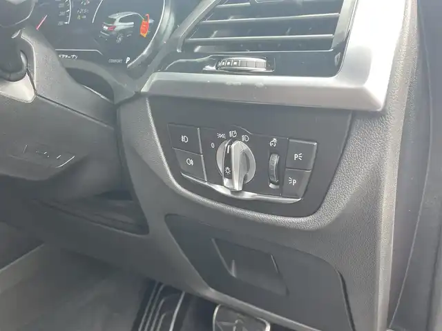 ＢＭＷ Ｘ３ xDrive20d Mスポーツ 静岡県 2018(平30)年 4.4万km サファイアブラックP インテリジェントセーフティ /衝突軽減ブレーキACC/レーンアシスト 車線逸脱警告ステアリングサポート/ブラインドスポットモニター/OP20インチアルミホイール/IDriveHDDナビフルセグTV Bluetooth/全方位カメラ/ヘッドアップディスプレイ/モカレザーシート シートヒーター /前席パワーシート運転席メモリー機能/アンビエントライト /ワイヤレス充電/レインセンサー /コンフォートアクセス/パワーバックドア /GPSモニター　ドライブレコーダー/ミラー一体型DSRCETC