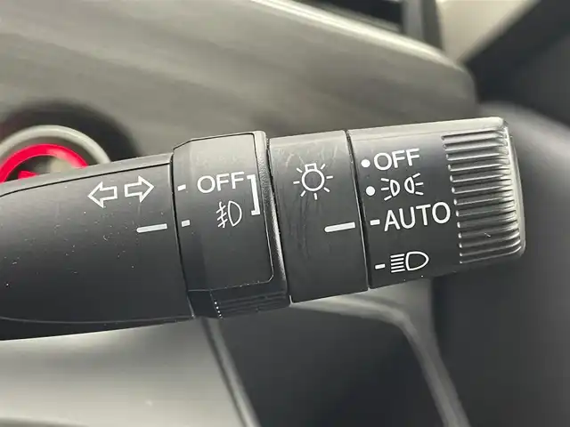 ホンダ フリード G ホンダセンシング 茨城県 2022(令4)年 3.6万km プラチナホワイトパール 純正9型ナビ［VXM-227VFNi］/フルセグ再生可/バックカメラ/Sパッケージ/Cパッケージ/寒冷地仕様/Honda SENSING/・衝突軽減ブレーキ/・誤発進抑制機能/・車線維持支援システム/・アダプティブクルーズコントロール/・路外逸脱抑制機能/・標識認識機能/・先行車発進お知らせ機能/コーナーセンサー（後のみ）/純正アルミホイール/純正フロアマット/ハーフレザーシート/シートヒーター/ビルトインETC