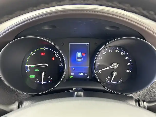 トヨタ Ｃ－ＨＲ G 大阪府 2018(平30)年 3.1万km ブラックマイカ 純正ディーラーナビ【NSZT-Y68T】/・Bluetooth・フルセグTV・DISC・ラジオ/バックカメラ/ドライブレコーダー/ビルトインETC2.0/プリクラッシュセーフティ/レーンディパーチャーアラート/ブラインドスポットモニター/リアクロストラフィック・アラート/クリアランスソナー/レーダークルーズコントロール/オートハイビーム/USB端子/純正フロアマット/純正18インチアルミホイール/革巻きステアリング/ステアリングリモコン/HDMI端子/USB端子/ハーフレザーシート/前席シートヒーター/LEDヘッドライト/フォグランプ/電動格納ミラー/パワーステアリング/パワーウィンドウ/プッシュスタート/スマートキー/オートエアコン