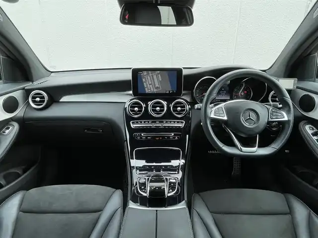 メルセデス・ベンツ ＧＬＣ２００ クーペスポーツ 東京都 2019(平31)年 5.6万km オブシディアンブラック ダイヤモンドグリル　ハーフレザーシート　ＲＳＰ　シートヒーター　　パワーシート　純正ＨＤＤナビ　３６０°カメラ　フルセグ　パワーリアゲート　ＬＥＤヘッドライト　オートライト　ＥＴＣ　純正１９インチＡＷ