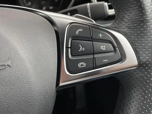 メルセデス・ベンツ ＧＬＣ２００ クーペスポーツ 東京都 2019(平31)年 5.6万km オブシディアンブラック ダイヤモンドグリル　ハーフレザーシート　ＲＳＰ　シートヒーター　　パワーシート　純正ＨＤＤナビ　３６０°カメラ　フルセグ　パワーリアゲート　ＬＥＤヘッドライト　オートライト　ＥＴＣ　純正１９インチＡＷ