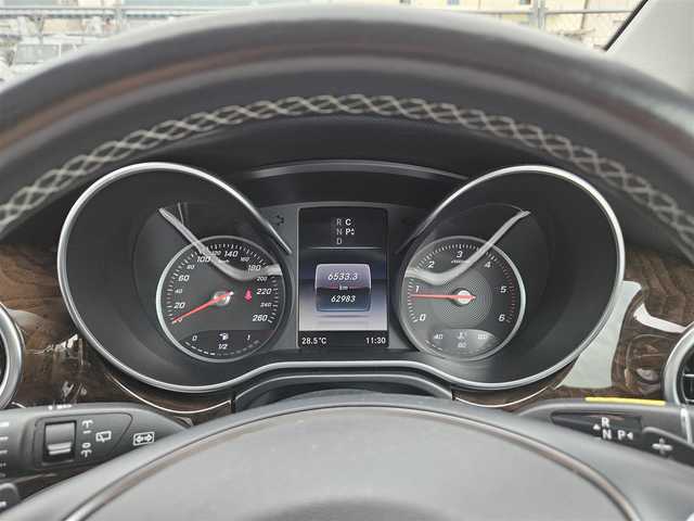 メルセデス・ベンツ Ｖ２２０ d アバンギャルド ロング 群馬県 2016(平28)年 6.3万km パール 〇レーダーセーフティパッケージ/〇COMANDシステム/・HDDナビ/・8.4インチディスプレイ/・フルセグTV/CD/DVD/〇Burmesterサラウンドサウンドシステム/〇フリップダウンモニター/〇両側パワースライドドア/〇パワーバックドア/〇ＬＥＤヘッドランプ/〇純正18インチAW/〇左右独立温度調整オートエアコン/〇レザーシート/〇シートヒーター（前席）/〇メモリー機能付パワーシート（前席）/〇禁煙車