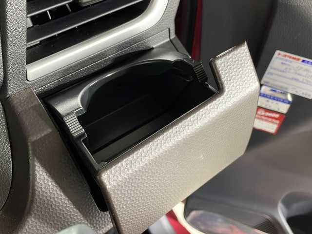 トヨタ ルーミー G S 福岡県 2018(平30)年 2.8万km マゼンタベリーマイカM 純正メモリナビ/バックカメラ/シートヒーター/クルーズコントロール/ドライブレコーダー/両側パワースライドドア/プッシュスタート/ETC/アイドリングストップ/コーナーセンサー/衝突軽減ブレーキー