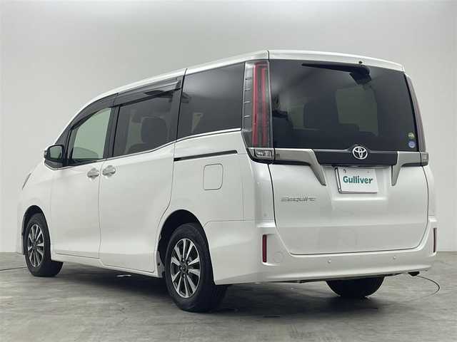 トヨタ エスクァイア Gi プレミアムパッケージ ブラックテーラード 群馬県 2019(令1)年 6.8万km ホワイトパールクリスタルシャイン １０インチナビ　１１．６インチフリップダウンモニター　クルーズコントロール　両側パワースライドドア　バックカメラ　シートヒーター　衝突軽減　ドラレコ　スマートキー　プッシュスタート　禁煙車