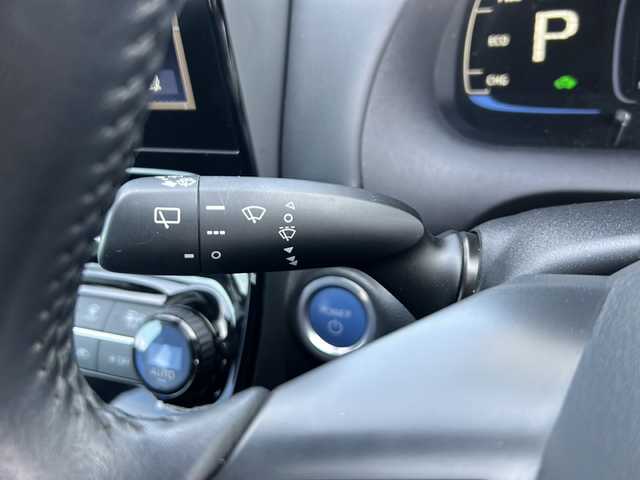 トヨタ アクア G 岐阜県 2022(令4)年 2.9万km プラチナホワイトパールマイカ 登録時走行距離28262km/純正10.5インチ純正ナビ/Bluetooth接続/ETC/アラウンドビューモニター/自動駐車システム/レーダークルーズコントロール/前後コーナーセンサー/LEDヘッドライト/USB入力端子/100V充電可能/ABS/横滑り防止装置/レーンキープアシスト/盗難防止装置/オートマチックハイビーム/Wサイドエアバッグ/衝突被害軽減システム