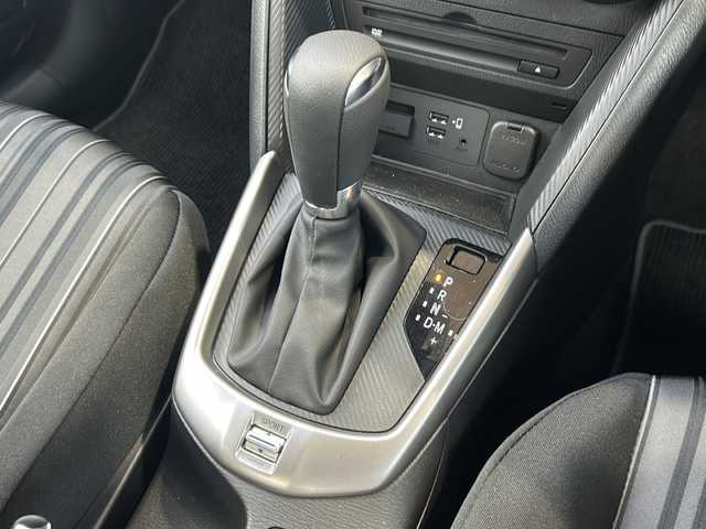 マツダ マツダ２ 15S スマートエディション 静岡県 2022(令4)年 0.7万km ソウルレッドクリスタルM 純正SDナビ/・CD/・DVD/。USB/・Bluetooth/・フルセグTV/・AM/・FM/主要装備/・アラウンドビューモニター/・衝突軽減/・BSM/・レーンキープ/・ETC/・ドラレコ前後/・MTモード付/・純正フロアマット/。オートライト/・オートハイビーム